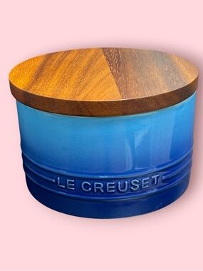 Le Creuset Signature Stoneware Canister with Wooden Lid (Azure)